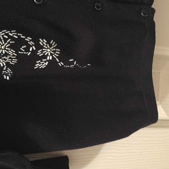 COVINGTON WOMEN'S BLACK EMBELLISHED FRONT BUTTON CARDIGAN SWEATER SIZE LARGE - Picture 10 of 17